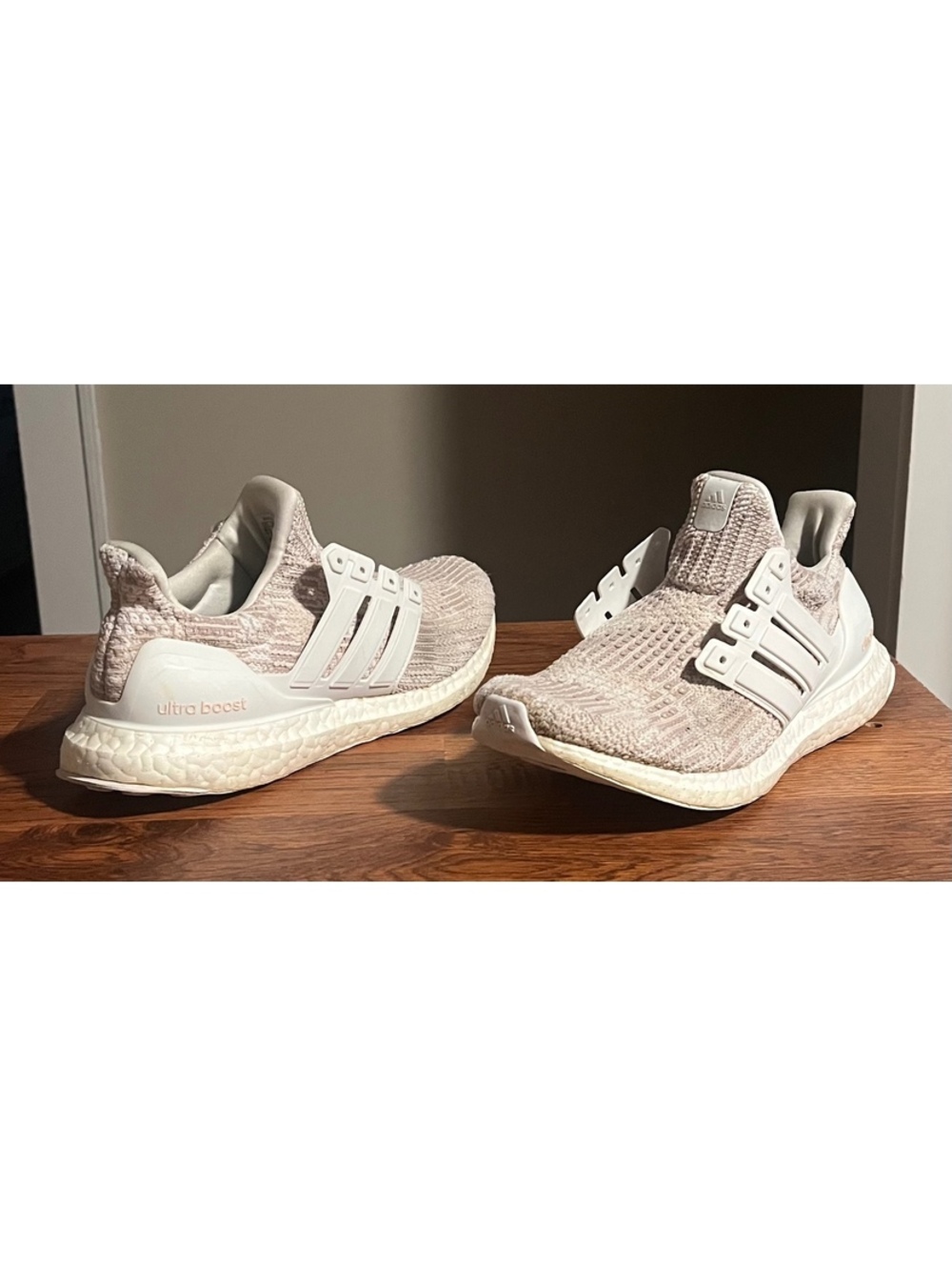 Adidas UltraBoost 4.0 DNA ‘White Cream’ Womens Size 8.5